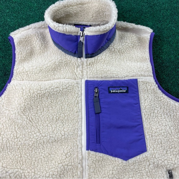 Patagonia Classic Retro-X Deep Pile Fleece Vest Ivory w/ Purple Women’s Large - Picture 2 of 14
